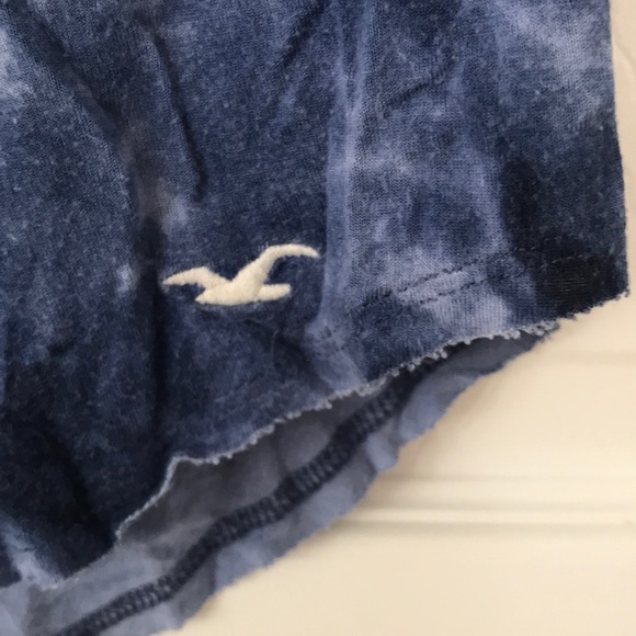 Hollister Tye Dyed T-Shirt - Picture 6 of 8